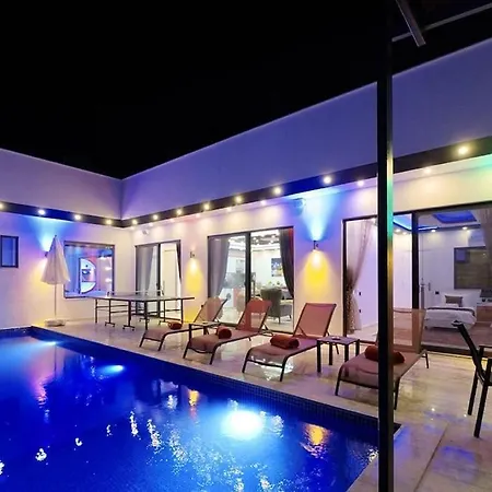 Fenomen 2 / Kalkan 卡斯