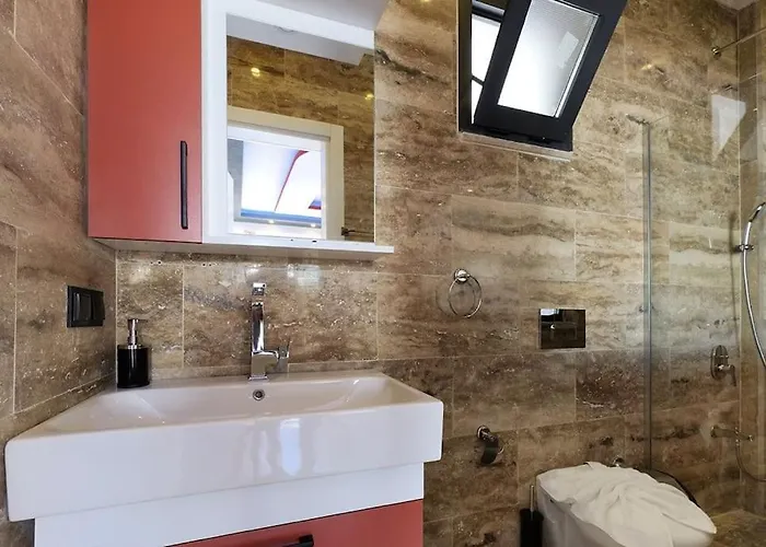 Fenomen 2 / Kalkan 4*