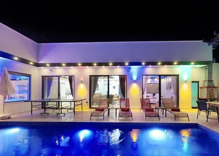 Fenomen 2 / Kalkan Otel